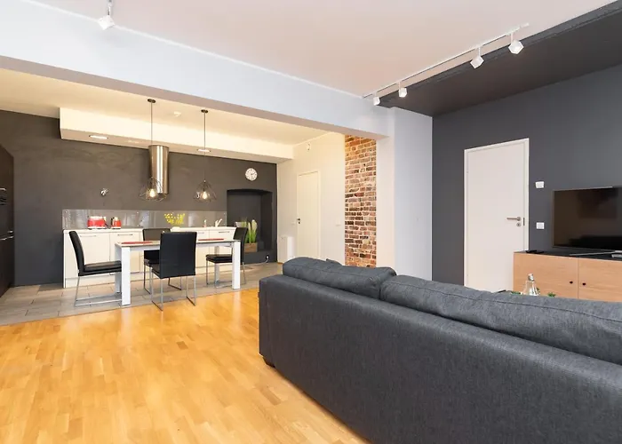 Stylish Apartment With Parking In Telliskivi