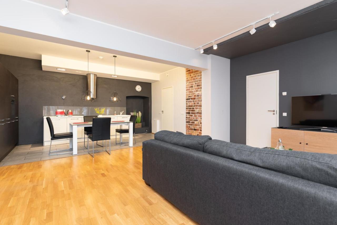 Stylish With Parking In Telliskivi Apartment