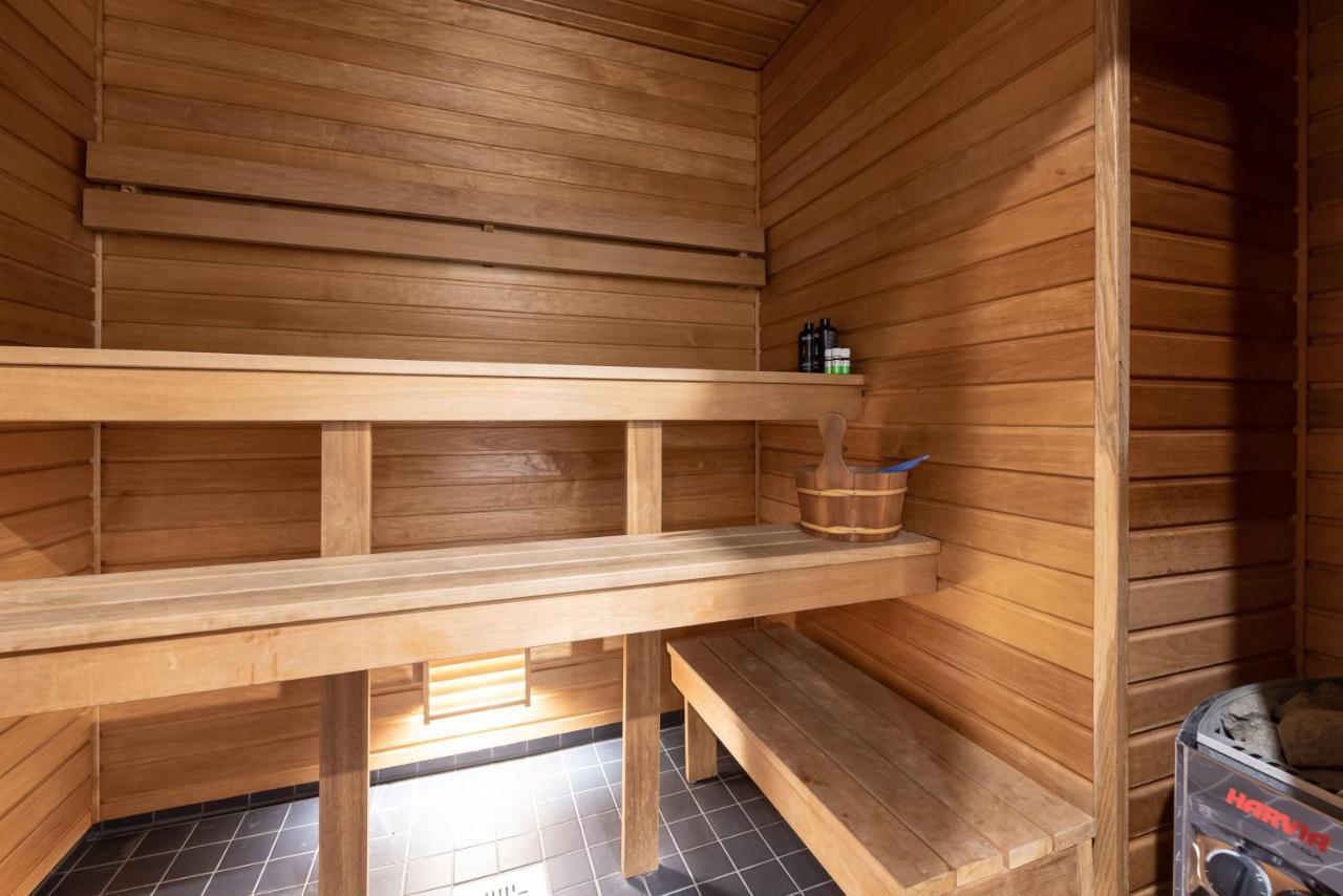 Stylish With Parking In Telliskivi Apartment